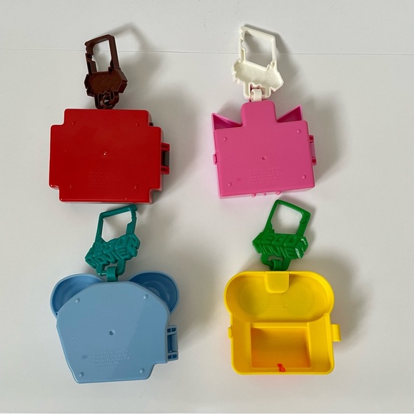 4/$15 Lot of 4 LEGO MOVIE Happy Meal Toys McDonalds Key Chain Keyring "No puzzle - Picture 2 of 11